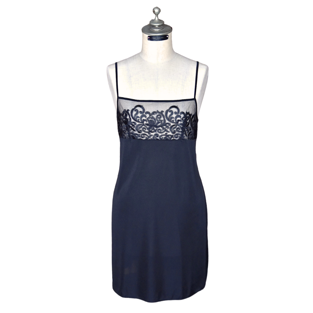KIKU Black Slip