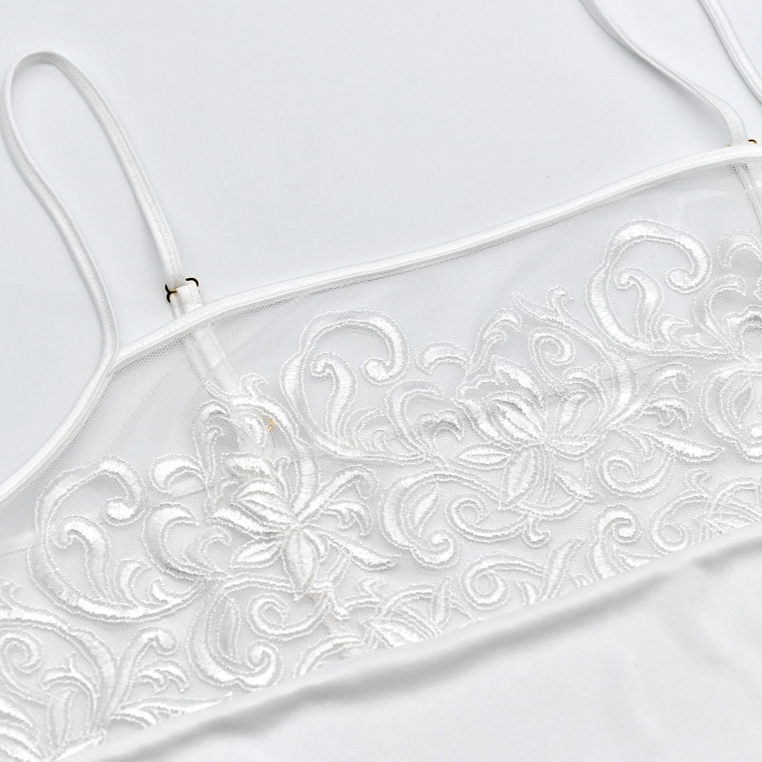 KIKU White Slip