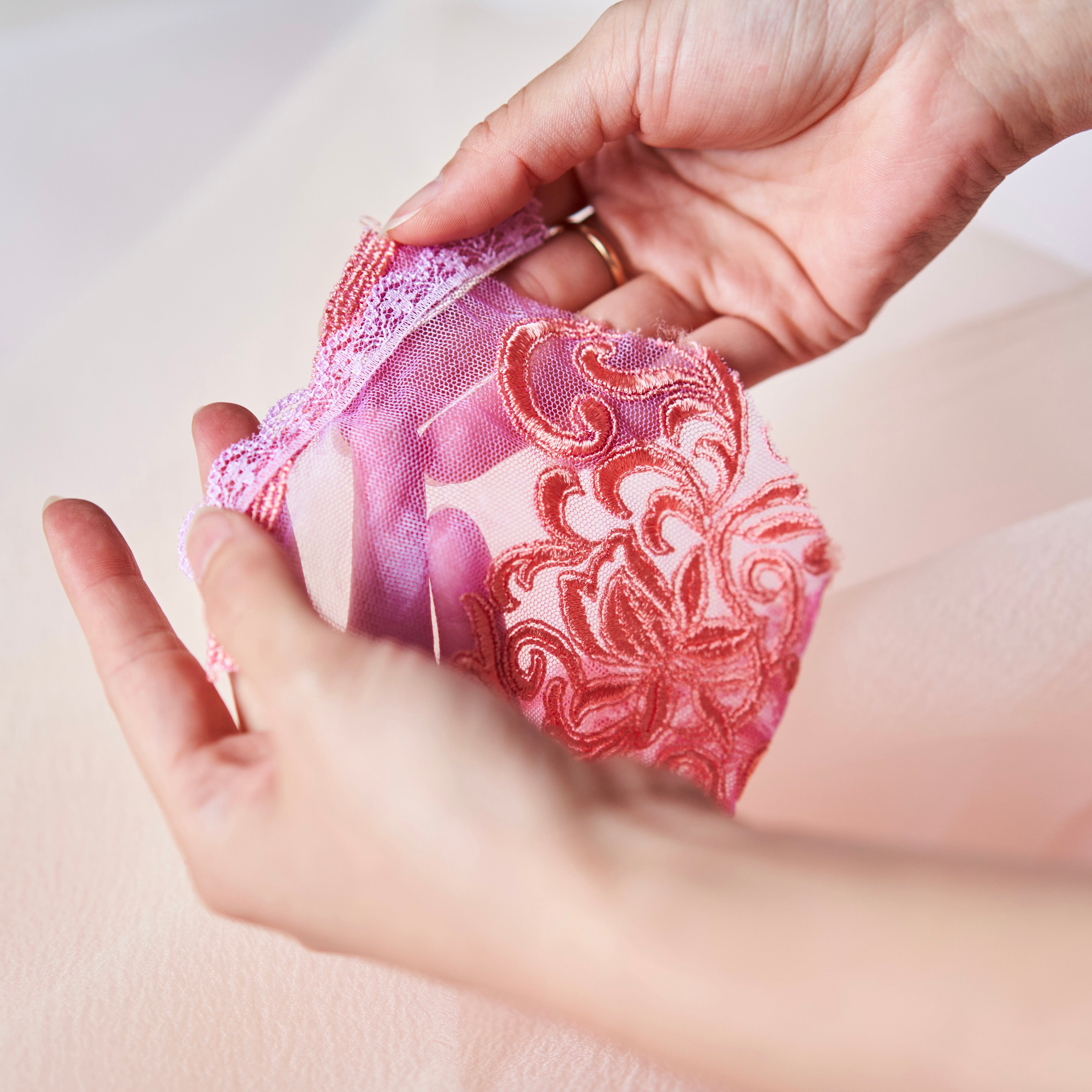 ナオランジェリー Pathos ノンパテッドブラ　タンガ　E75 /M Pathos ノンパテッドブラジャー – NAO LINGERIE