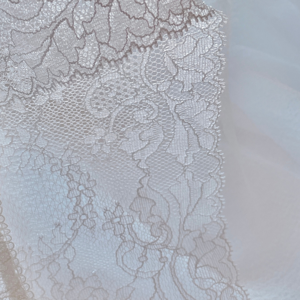 Adore ソフトバルコネットブラジャー