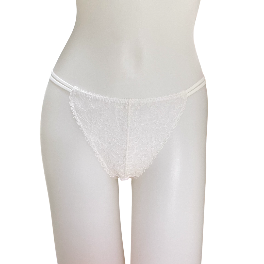 Adore 総レース・マカロニタンガ