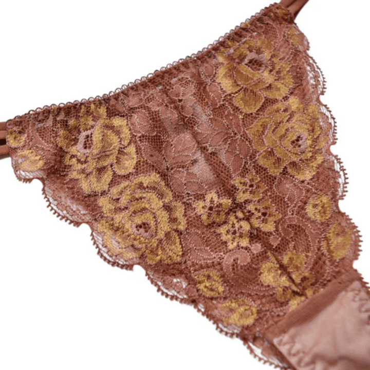 【超限定数】モカゴールド "Adore" 総レース・マカロニタンガ