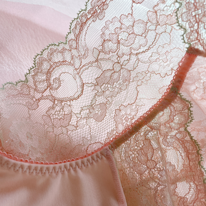 Floral Crown フルレース・ノンワイヤーブラジャーセット