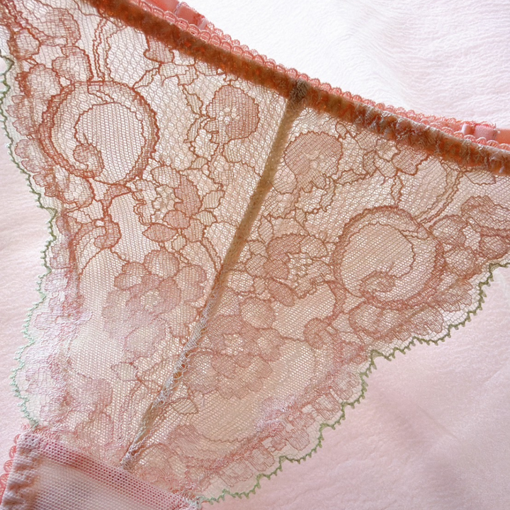 Floral Crown フルレース・ノンワイヤーブラジャーセット