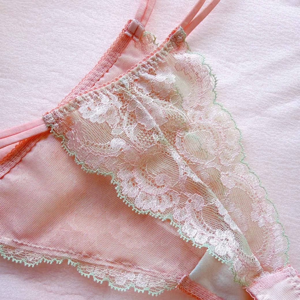 Floral Crown フルレース・ノンワイヤーブラジャーセット