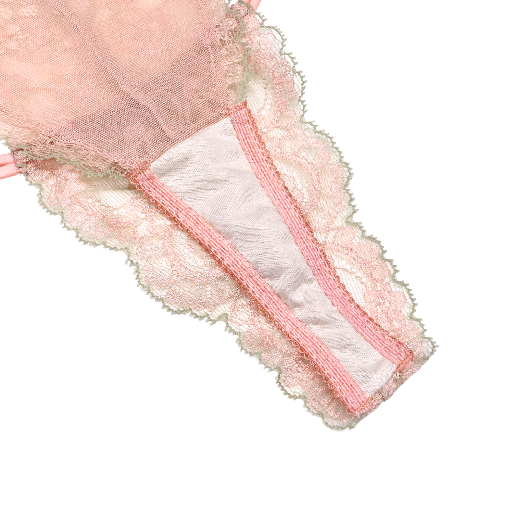 Floral Crown フルレース・ノンワイヤーブラジャーセット