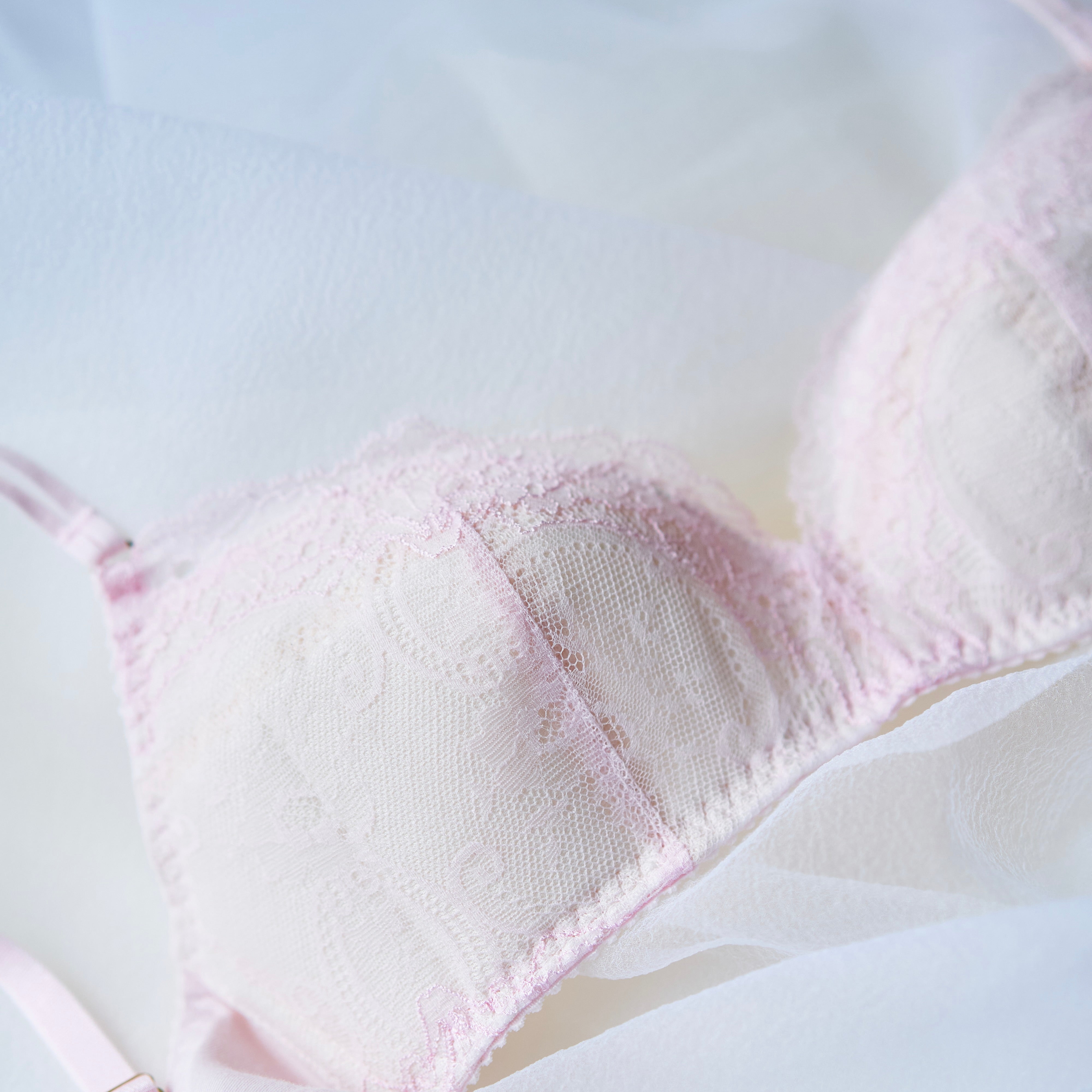 Hatice ノンワイヤーブラ – NAO LINGERIE