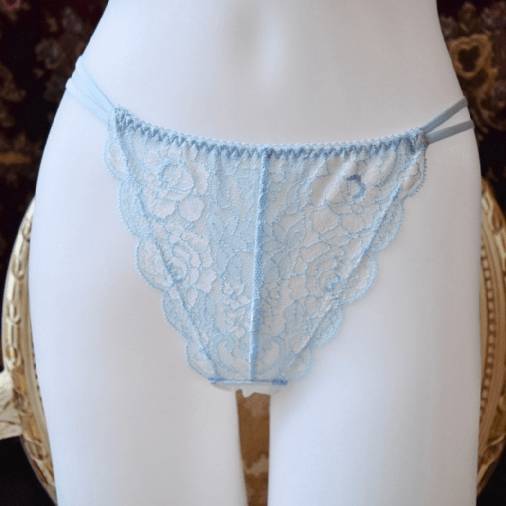 【超限定数】ライトブルーホワイト "Adore" 総レース・マカロニタンガ