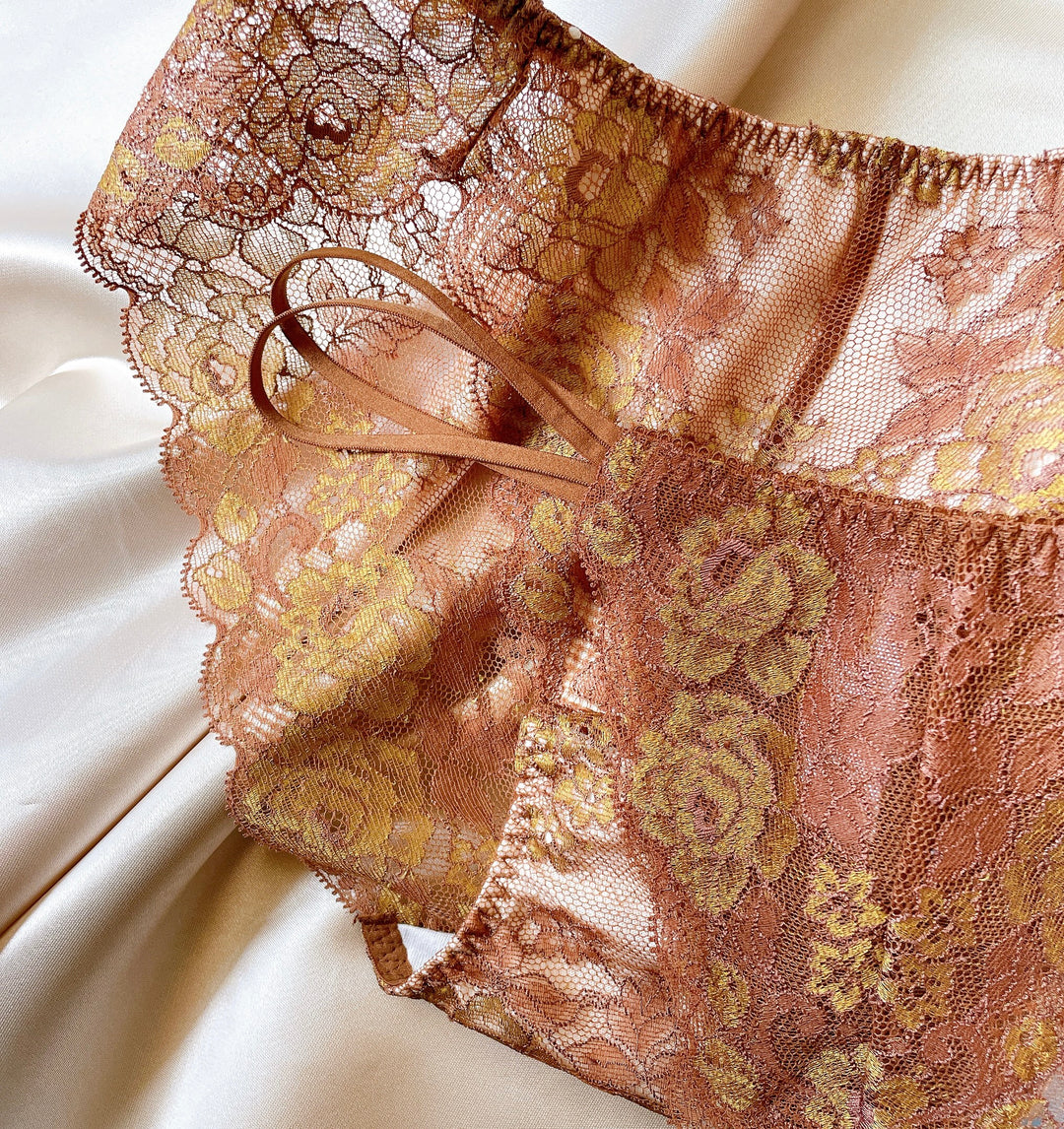 【超限定数】モカゴールド "Adore" 総レースショーツ