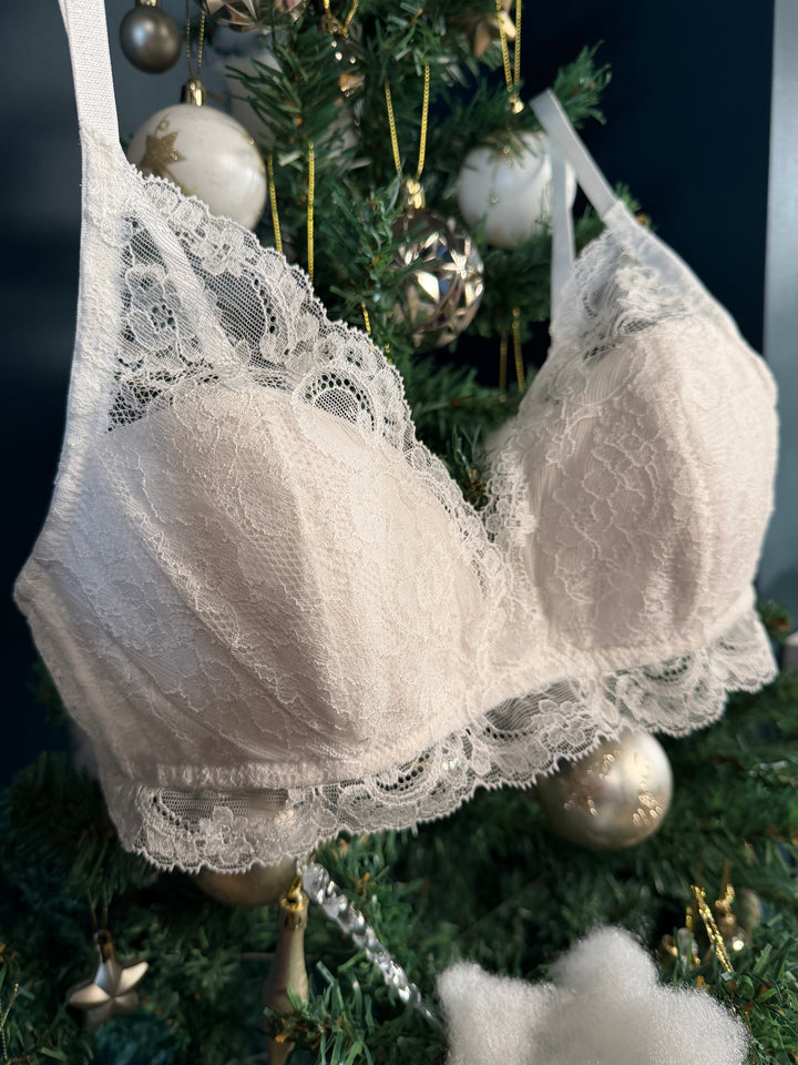 Lunaris　フルレース・ノンワイヤーブラジャー＆ショーツセット