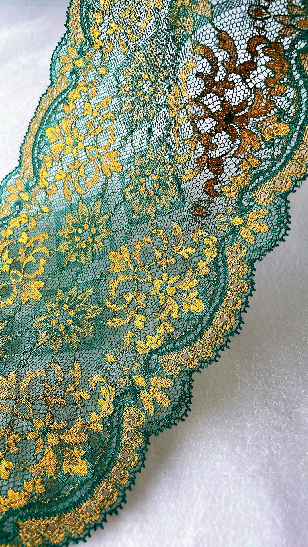 Sanctify　フルレース・ノンワイヤーブラジャー＆ショーツセット