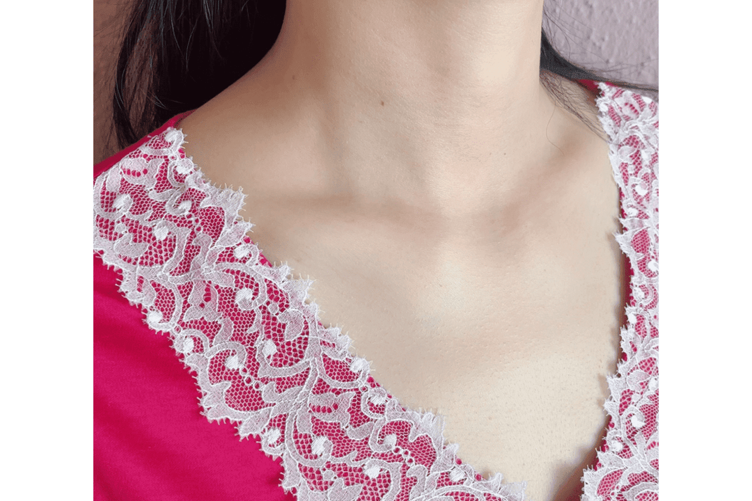 V-neck lace Night dress (マゼンタ)　50%OFF→¥12,000